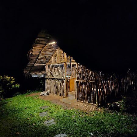 Brookline Safari Resort Udawalawe Exterior foto