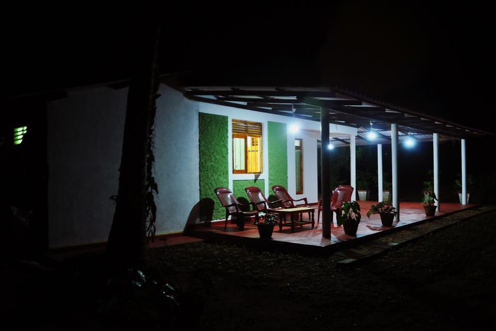 Brookline Safari Resort Udawalawe Exterior foto